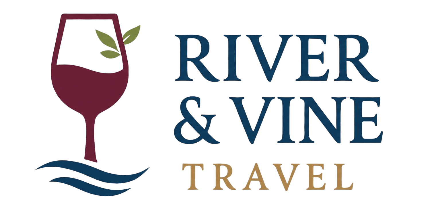 River and Vine Travel logo