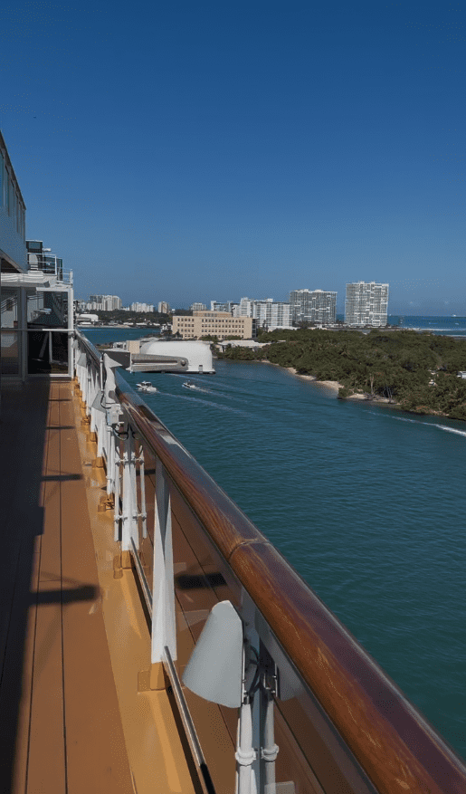 Sailaway from Fort Lauderdale