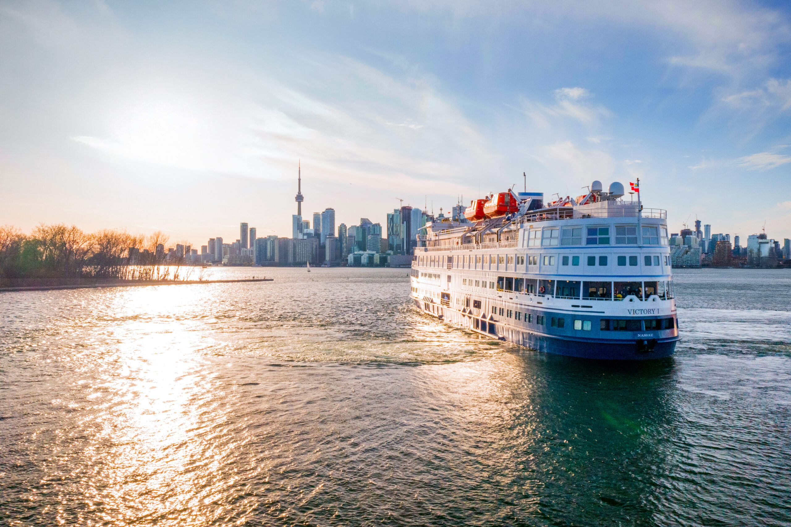 Breaking News: Hosted Great Lakes Cruise – May 2027